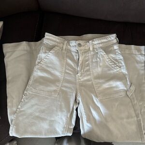 American Eagle Outfitters Off-White Cargo Pants